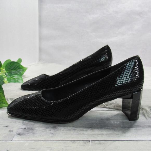 STUART WEITZMAN Vintage Black Snakeskin Embossed Pumps Women’s Size 8.5 - Picture 6 of 12